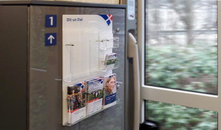 Dit un Dat - Displaysystem in den Triebwagen der nordbahn, unterwegs in Schleswig-Holstein und Hamburg